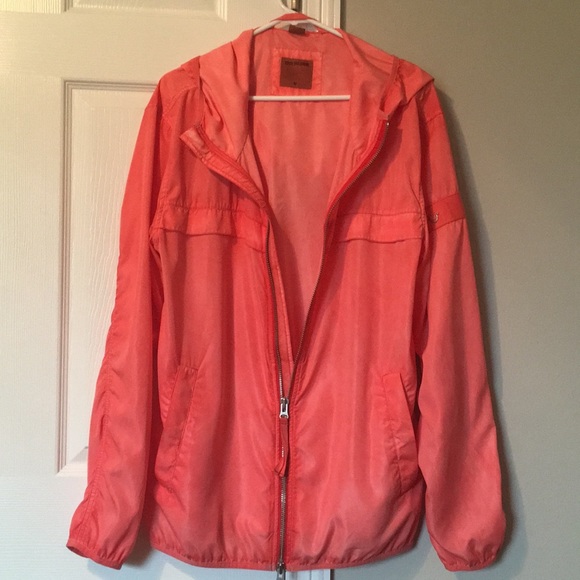 True Religion Windbreaker - Picture 4 of 4